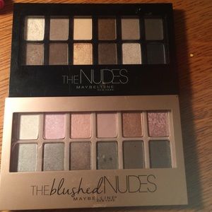 Eyeshadow palette!