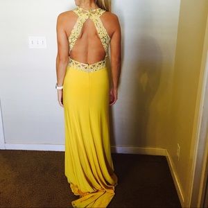 Eye popping yellow evening gown