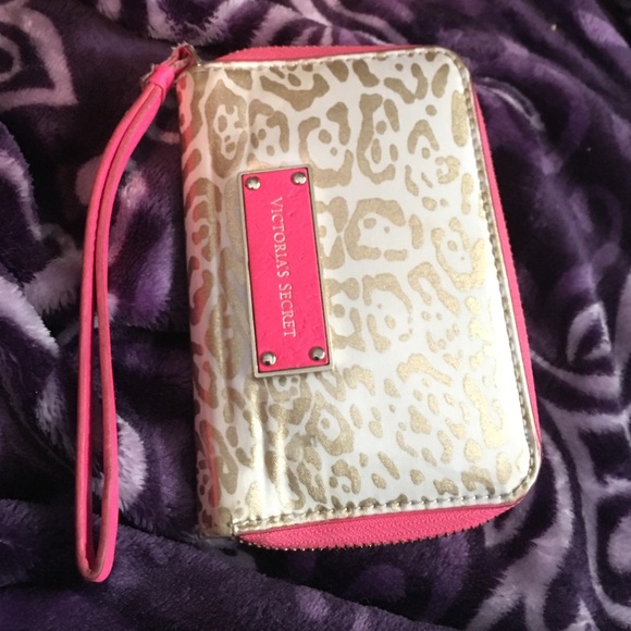 Victoria's Secret wallet/phone clutch