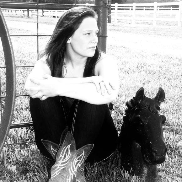 Meet your Posher, Dannaboo - Picture 1 of 1