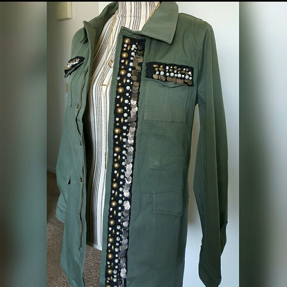 Sold out - Picture 3 of 4