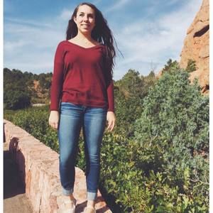 Meet your Posher, Corina