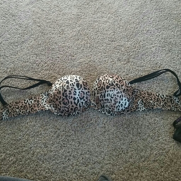 Victoria's Secret Very Sexy Multi-way bra - Picture 4 of 4