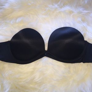 Black Strapless VS Bra® ⚫️