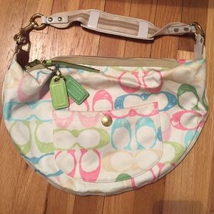 coach hobo monogram