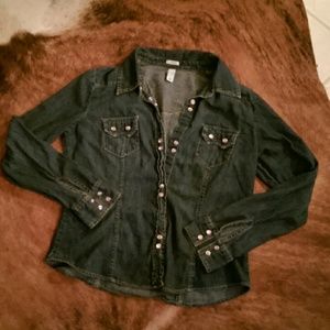 Old navy denim shirt..final price