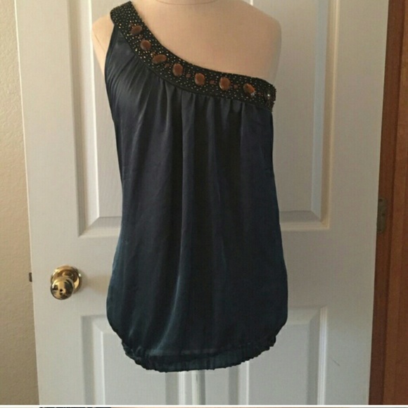 Bke buckle top, gorgeous