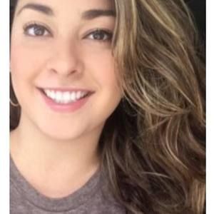 Meet your Posher, Alejandra