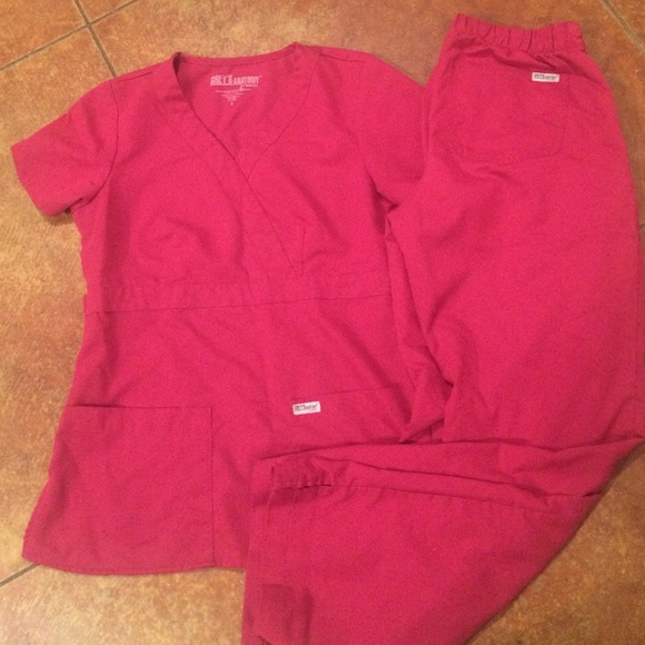 Red Grey's Anatomy scrubs