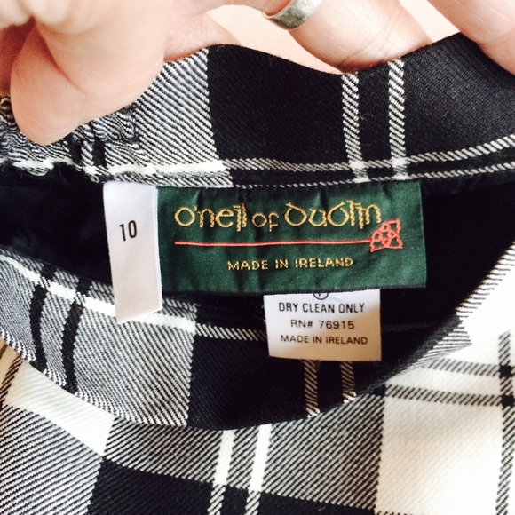 Wool checkered skirt from Dublin - Picture 2 of 4