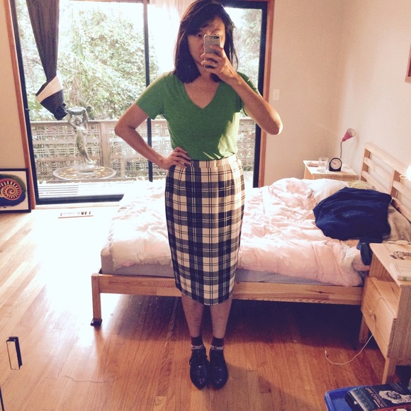 Wool checkered skirt from Dublin - Picture 4 of 4