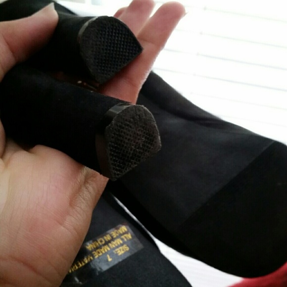 ❌BUNDLED❌Black Round toe pumps - Picture 3 of 4