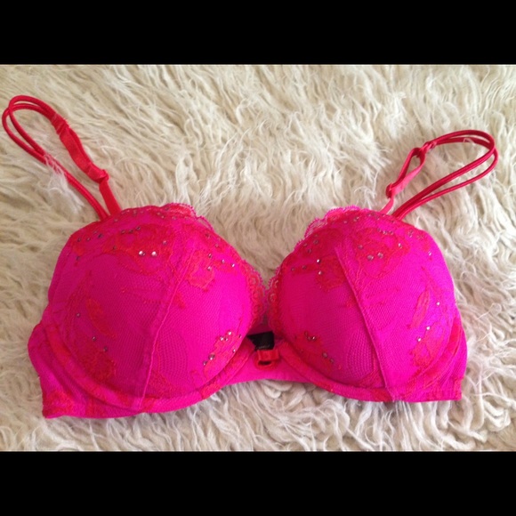 Victoria's Secret "Gorgeous" bra.