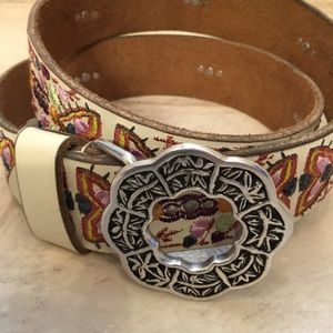 Lucky Brand belt
