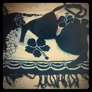 V.S. Bikini top (plus cover up)