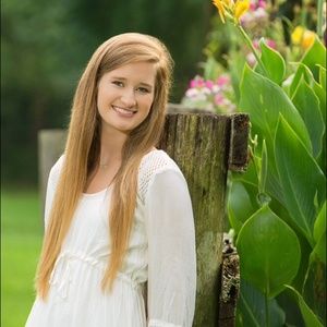 Meet your Posher, Isabella