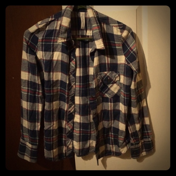 Flannel - Picture 1 of 3