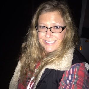 Meet your Posher, Becky