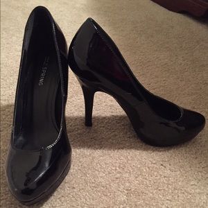 Call it Spring Black Pumps