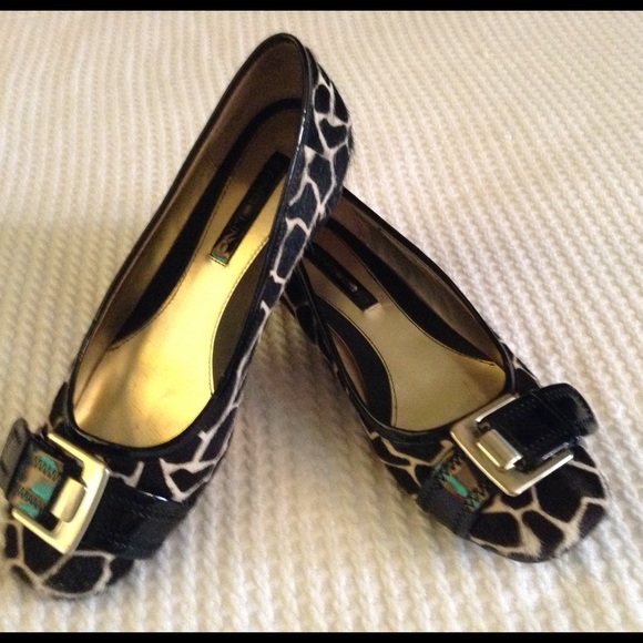 Flats - Picture 2 of 3