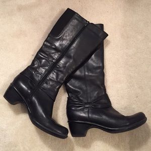 Clarks leather boots