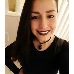 Meet your Posher, Caroline