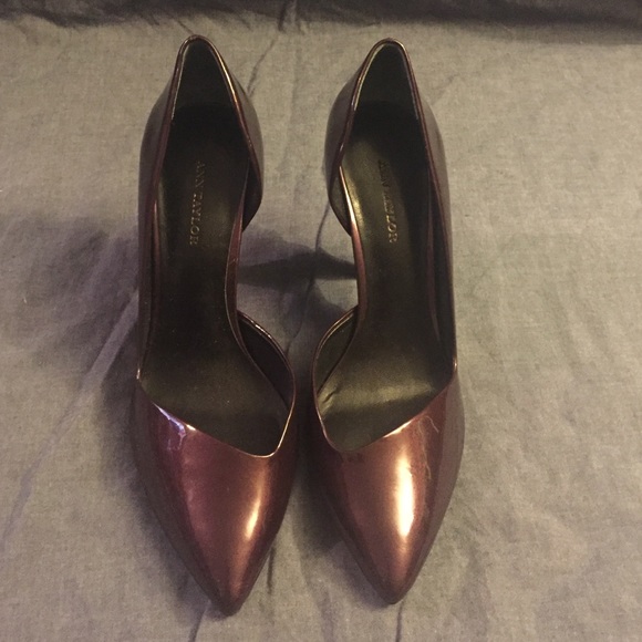Ann Taylor Pumps - Picture 2 of 3