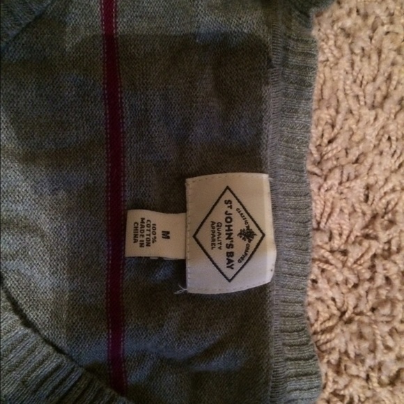 Sweater - Picture 2 of 2