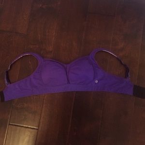 Padded lululemon sports bra