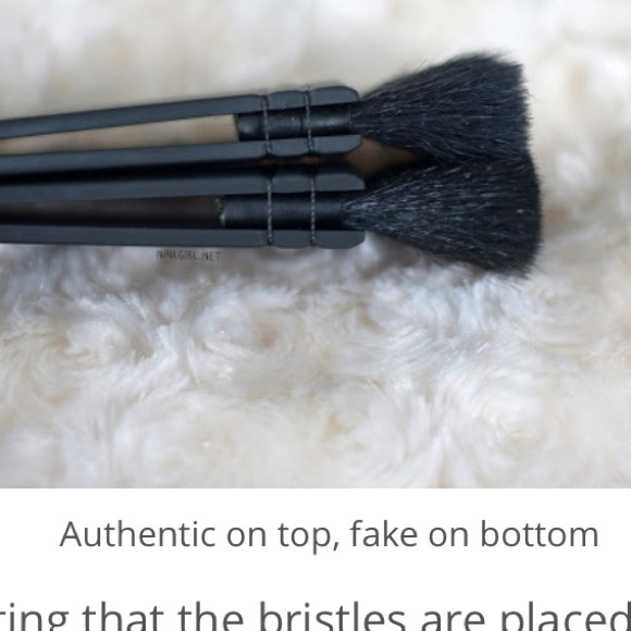 How to spot fake Nars ita brushes - Picture 1 of 3