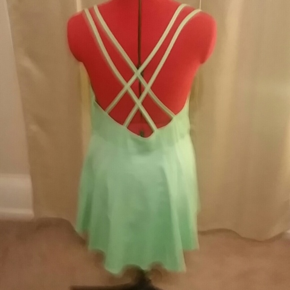 Sold on vinted. - Picture 2 of 3