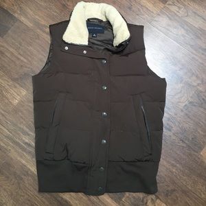 Two tone BR vest