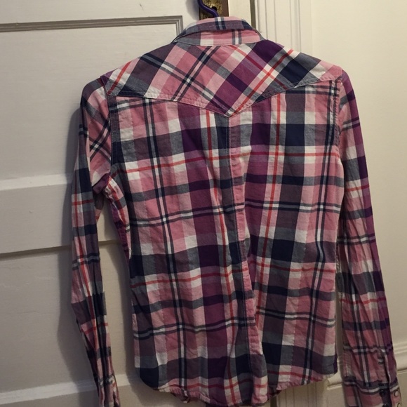 American Eagle plaid flannel shirt - Picture 4 of 4