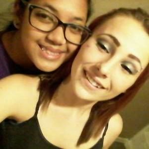 Meet your Posher, Caroline