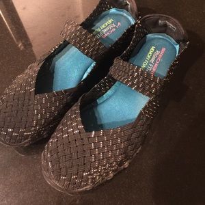 Skechers relaxed fit