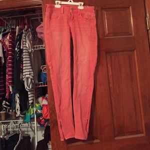 Coral American Eagle super stretch jeggings