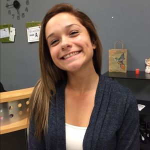 Meet your Posher, Meredith