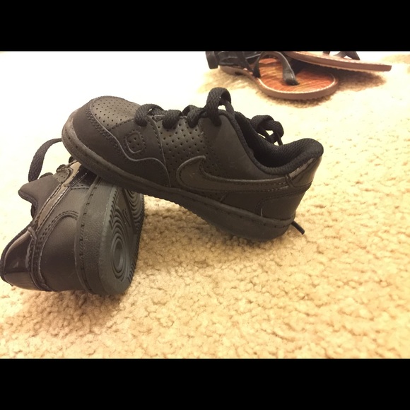 Nike shoes 6c