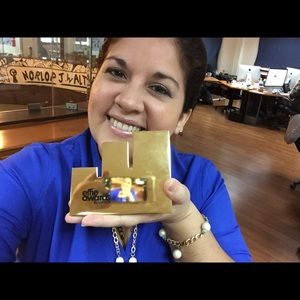 Meet your Posher, Ana