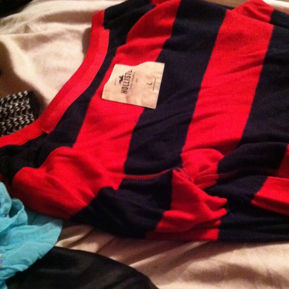 Hollister long sleeve - Picture 1 of 1