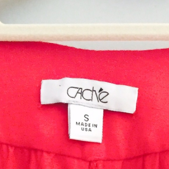 Cache Red top - Picture 4 of 4