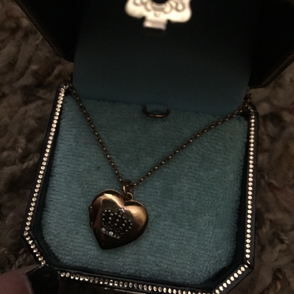 Juicy Couture Jewelry - Juicy couture charm necklace