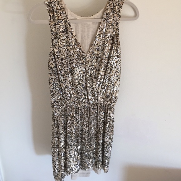 Sold out Huros Dress by Deby Debo in gold - Picture 4 of 4