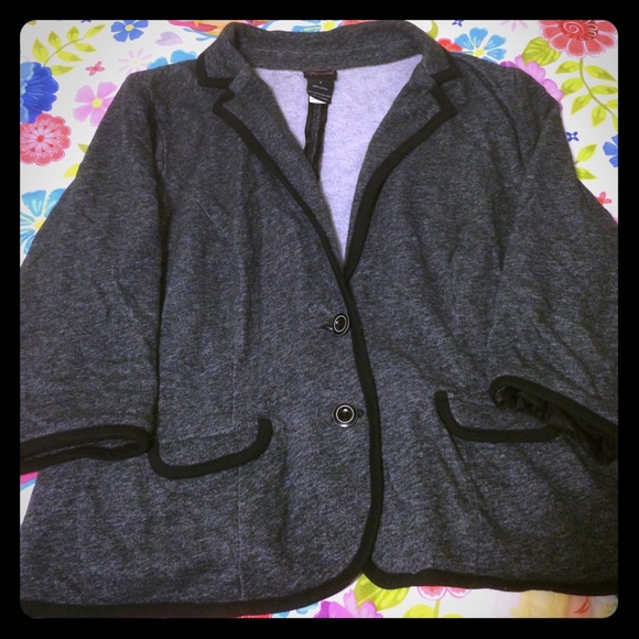Torrid Gray/black 3/4 Sleeve Blazer