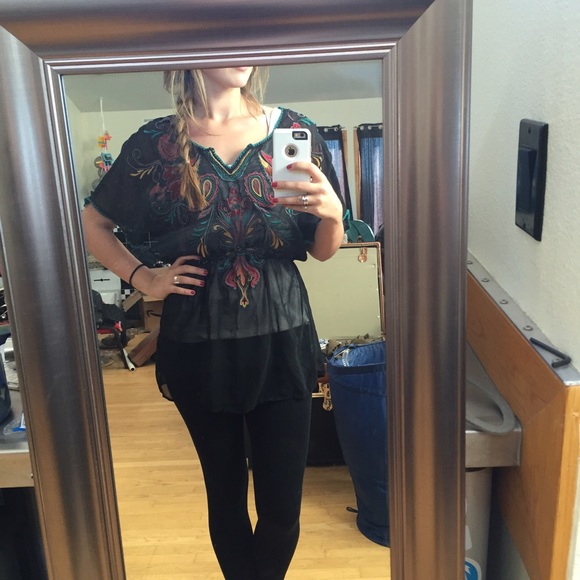 Colorful Embroidered Top - Picture 3 of 3