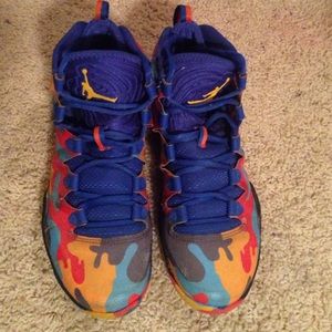 Jordan Thunder Camo