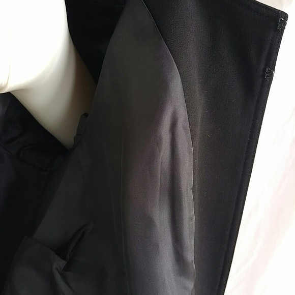 Jacket - Picture 4 of 4