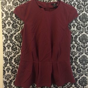 ❣H&M Burgundy Peplum Top