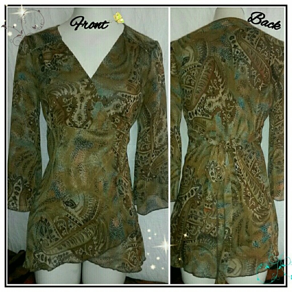 Dress Barn Tops - Classy Hippish Style blouse