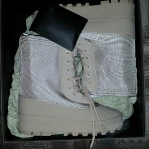 Yeezy 950 boot
